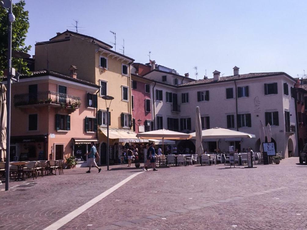Appartamento Iris Garda  Buitenkant foto