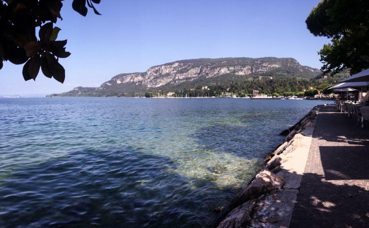 Appartamento Iris Garda  Buitenkant foto
