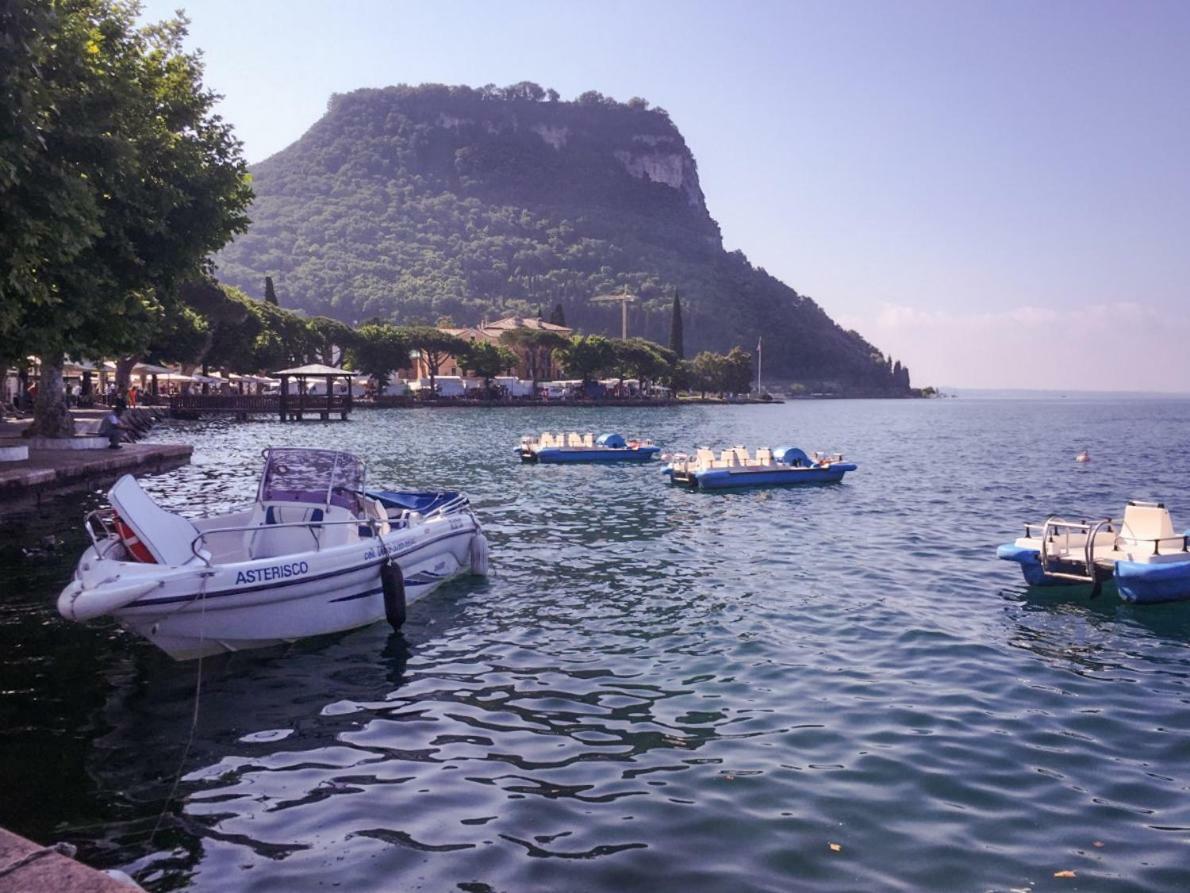 Appartamento Iris Garda  Buitenkant foto