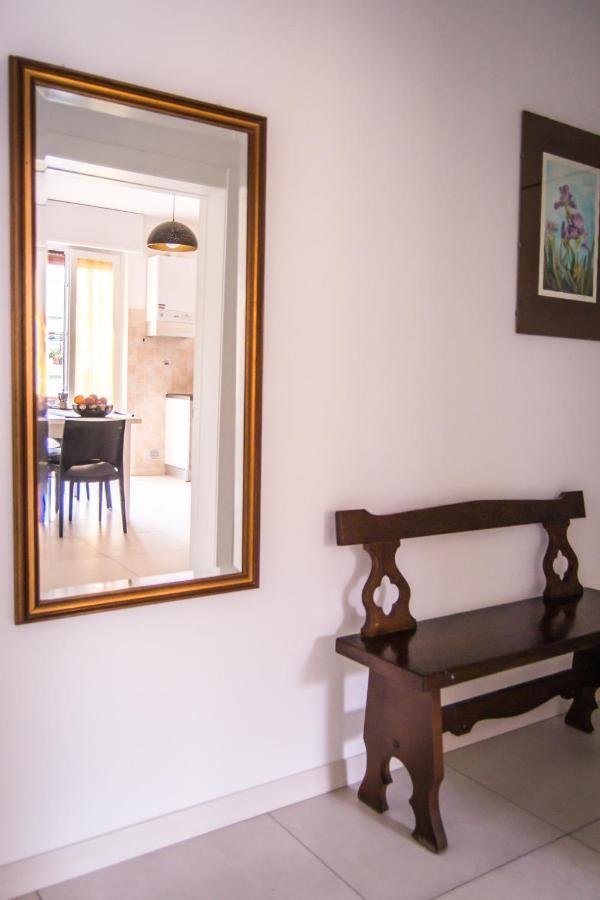 Appartamento Iris Garda  Buitenkant foto