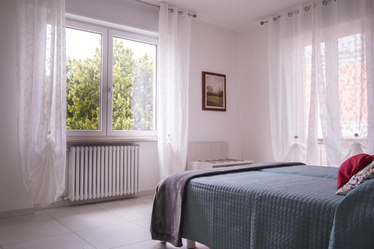Appartamento Iris Garda  Buitenkant foto