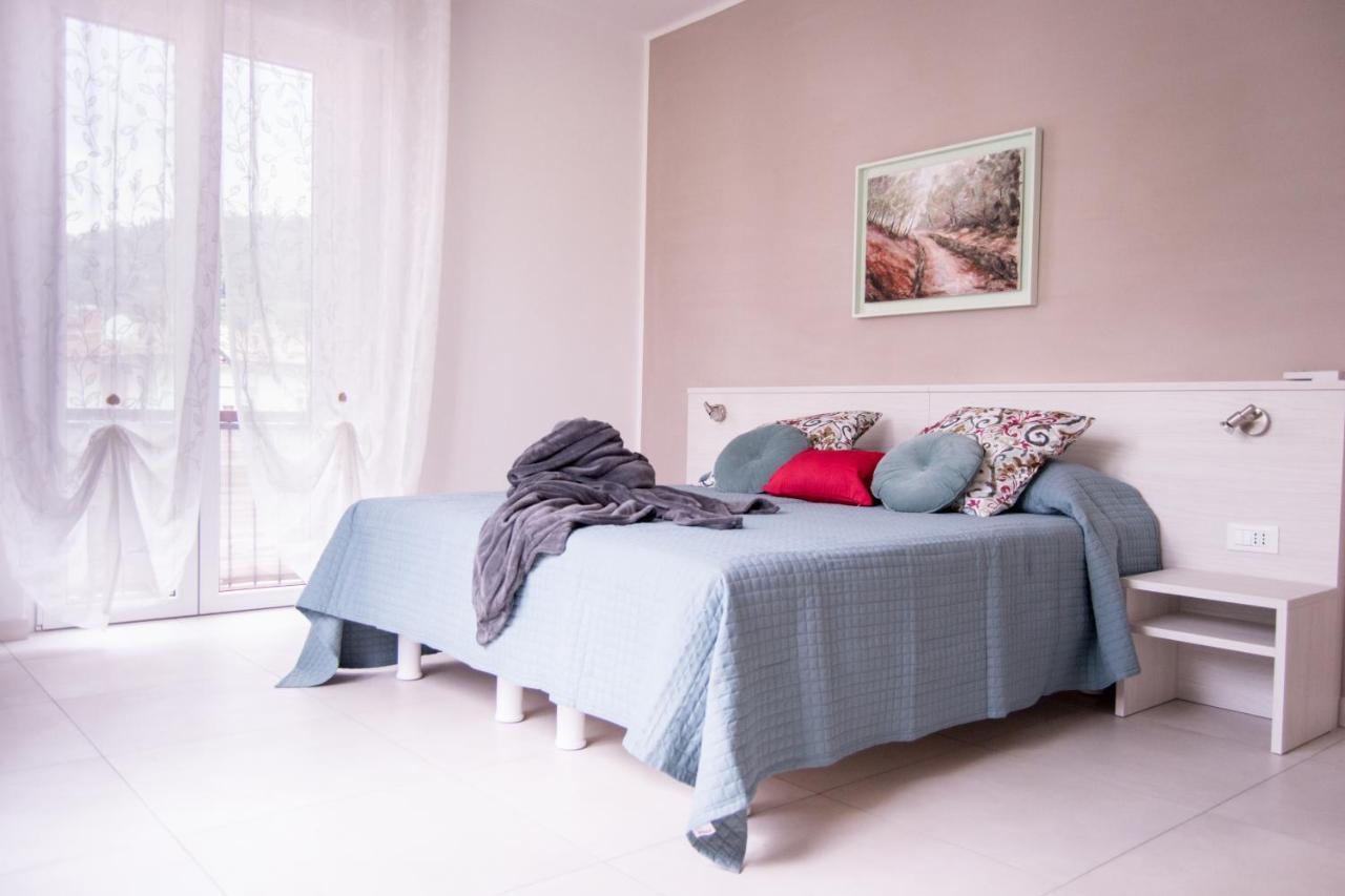 Appartamento Iris Garda  Buitenkant foto